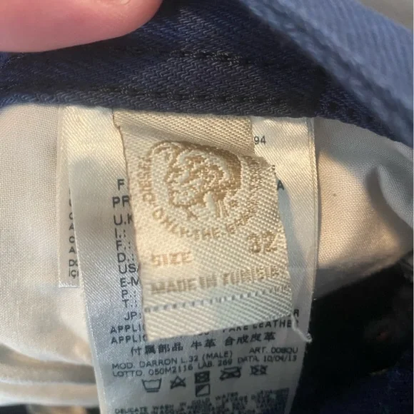 Men's Blue Jeans - Picture 4 of 5